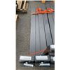 Image 2 : AGT INDUSTRIAL SAII100 SKID STEER PALLET FORK ATTACHMENT WITH 48" FORKS