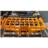 Image 2 : 307 YELLOW 45" GRAVEL RAKE EXCAVATOR ATTACHMENT