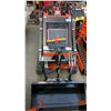 Image 8 : SDLOOL SL36C ORANGE 420CC GAS POWERED RUBBER TRACK STAND ON MINI SKID STEER LOADER WITH 42"W