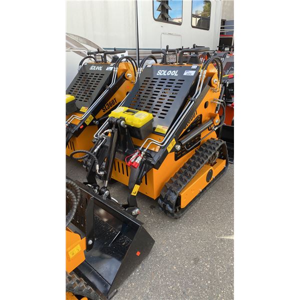 SDLOOL SL360T YELLOW 420CC GAS POWERED RUBBER TRACK STAND ON MINI SKID STEER LOADER WITH 42"W