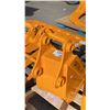 Image 2 : 305 YELLOW 12" DIGGING BUCKET EXCAVATOR ATTACHMENT