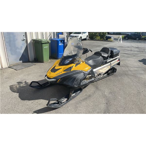 2014 SKI-DOO SKANDIC ROTAX 600 ACE, SNOWMOBILE, YELLOW, VIN YH2SFHEB9ER000435,