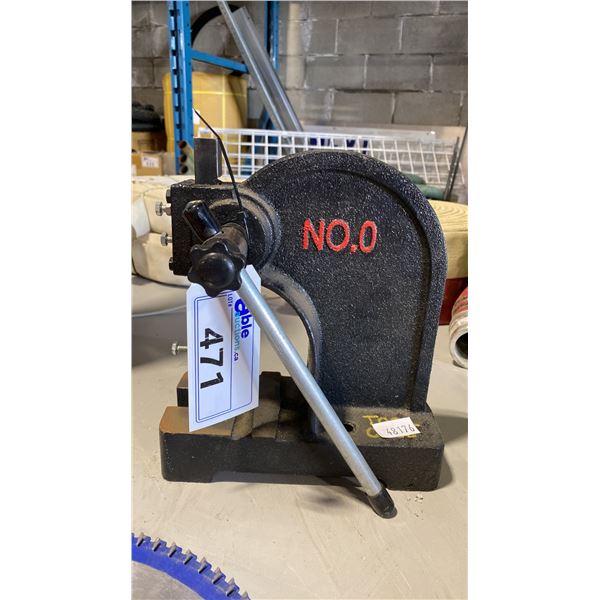 BLACK BENCHTOP MANUAL ARBOR PRESS