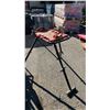 Image 3 : PAIR OF MILWAUKEE INDUSTRIAL FOLDING PIPE TRIPODS