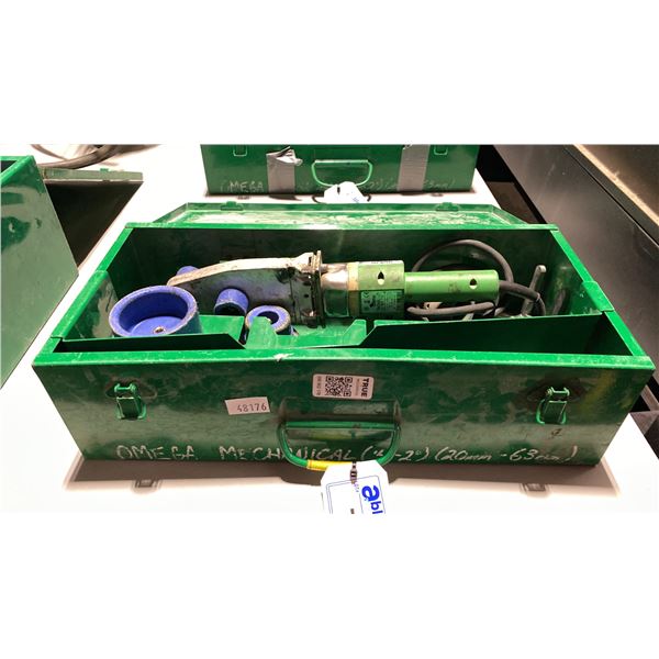 SOCKET FUSION WELDER KIT IN GREEN METAL TRANSPORT CASE