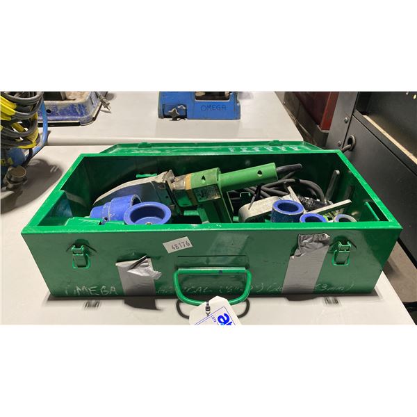 SOCKET FUSION WELDER KIT IN GREEN METAL TRANSPORT CASE