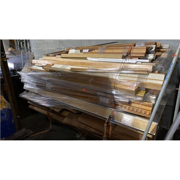 LARGE STACK OF ASSORTED WOOD BOARDS & MOULDINGS