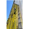 Image 3 : 3 FEATHERLITE YELLOW 12' LADDERS