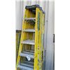 Image 2 : 4 FEATHERLITE YELLOW 8' LADDERS