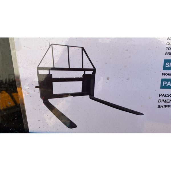 AGT INDUSTRIAL SAII100 SKID STEER PALLET FORK ATTACHMENT WITH 48" FORKS