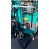 Image 5 : AGT INDUSTRIAL H16R TEAL GAS POWERED 13.5HP RUBBER TRACK MINI EXCAVATOR WITH ATTACHED DIGGING