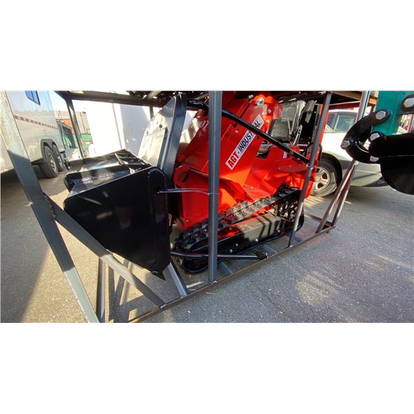 AGT INDUSTRIAL SDA-140T RED GAS POWERED PNEUMATIC TIRE RIDE ON MINI SKID STEER WITH ATTACHED 44"W