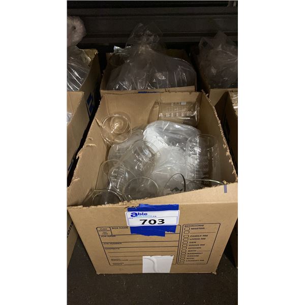 2 BOXES OF LABORATORY GLASS BEAKERS