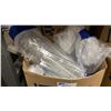 Image 2 : 2 BOXES OF ASSORTED LABORATORY GLASSWARE