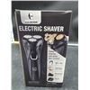 Image 2 : Shpavver Shaver Electric RQ8295 Wet & Dry With LED Display
