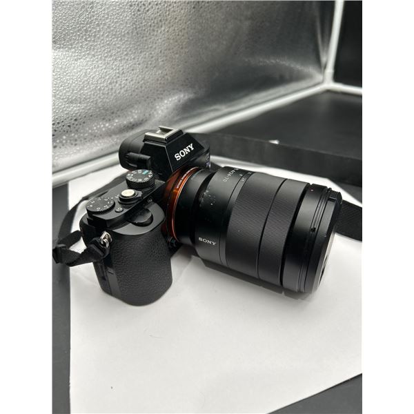 Sony Alpha a7 II Mirrorless Camera with Carl Zeiss Vario-Tessar FE 24-70mm f/4 Lens