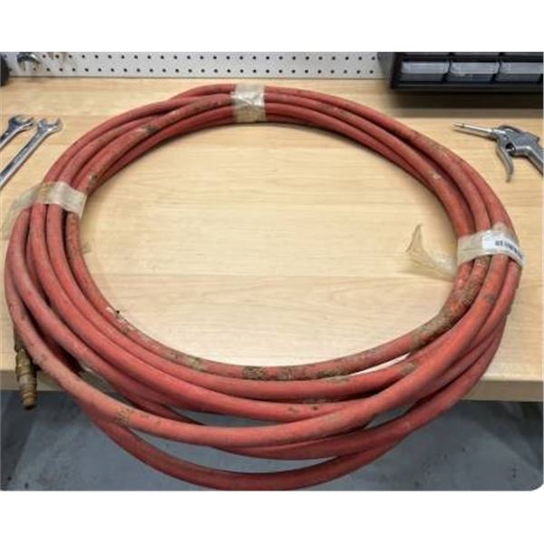 Red Rubber Air Hose With Brass Fittings, Approx. 50 Feet – HOSE ONLY