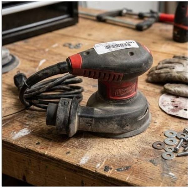 Black and Decker 5-inch Random Orbit Sander, Model SR505, 7,000-12,000 OPM