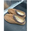 Image 2 : Unisex Shearling-Lined Slippers Mens Size 5 Womens 6