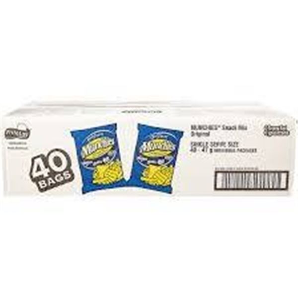 Frito-Lay Munchies Snack Mix Super Melange, 40 Snack Packs of 47g Each