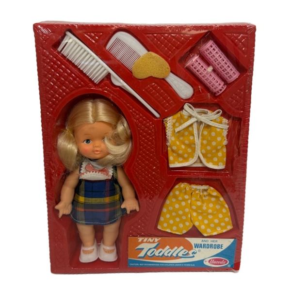 Tiny Toddles & Her Wardrobe Vintage Doll Set