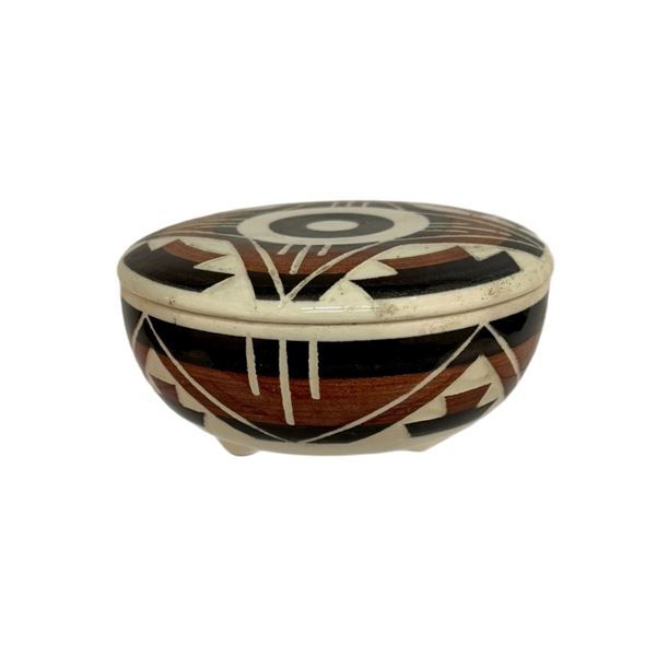 Signed Native American Sioux Pottery
