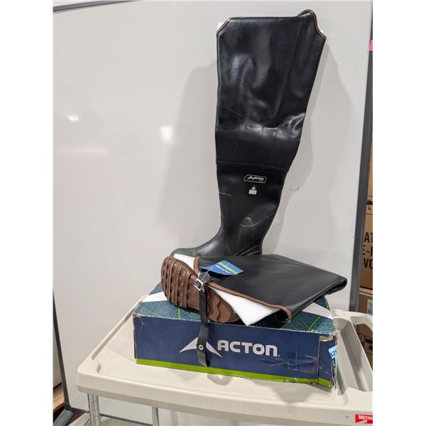 WADING BOOTS ARCTIC PROTECTO HIP STEEL TOE/PLATE (BLACK) GR:10