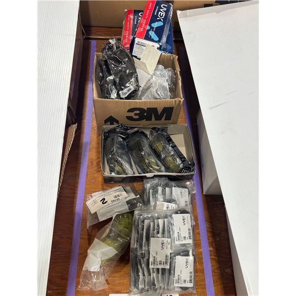 LOT: 19 SAFETY GLASSES AND ACCESSORIES ASST.