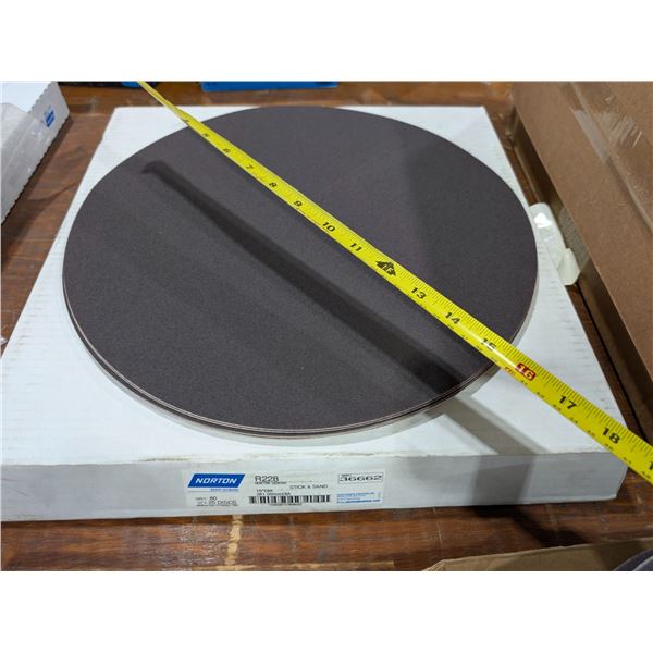 LOT: 9 NORTON SANDING DISCS R228 15" GRIT 80