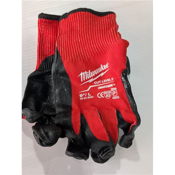MILWAUKEE SMARTSWIPE 48-22-8932 SAFETY GLOVES GR:L