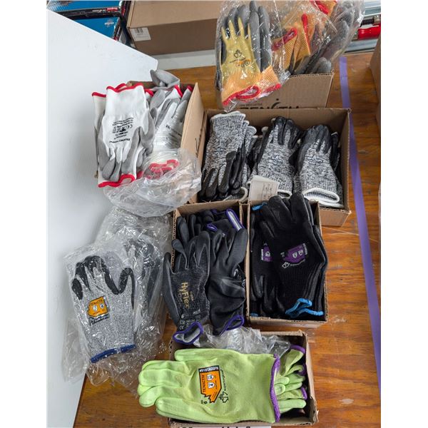 LOT: +/- 55 ASSORTED WORK GLOVES