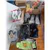 Image 1 : LOT: +/- 55 ASSORTED WORK GLOVES