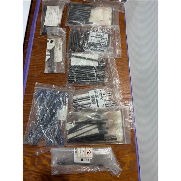 LOT: 120 ASSORTED BITS
