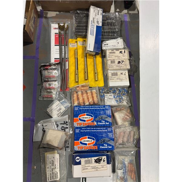 LOT: ASSORTED SOLDERING ACCESSORIES