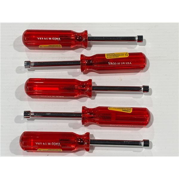 LOT: 5 NUT DRIVERS S8 1/4"