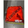 Image 1 : REFLECTIVE ORANGE VINYL "LENTEMENT"SIGN
