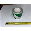 Image 1 : GREEN / WHITE SAFETY TAPE 4"