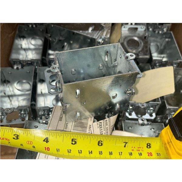 LOT: 28 BOX DEVICE 1 GANG RECESSED 2"x3"x 2.5"