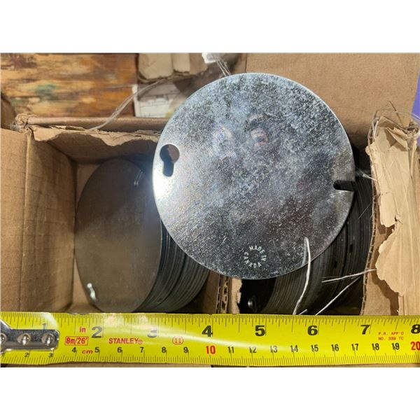 LOT : 65+ BOX COVERS COVER 4"d