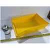 Image 1 : AKRO-MILS #30175 BIN 18"x10"x4" (YELLOW)