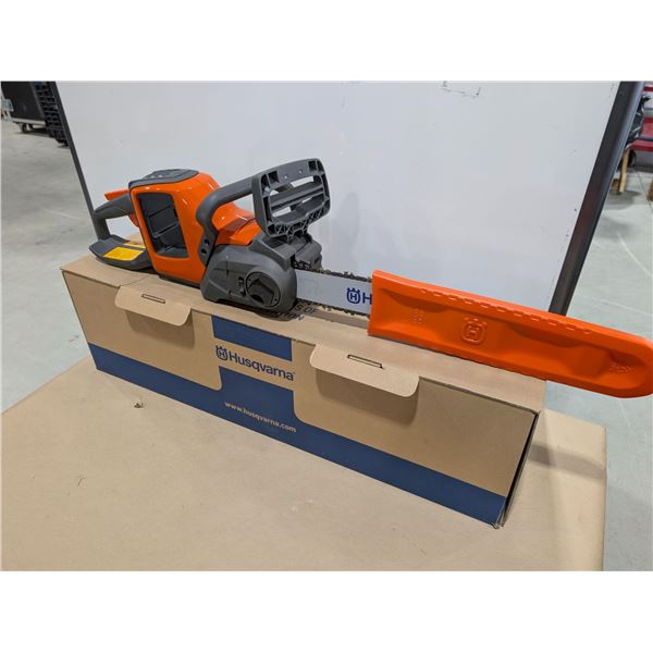 HUSQVARNA 225I CHAINSAW BARE TOOL **NO BATTERY/CHARGER**