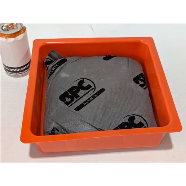 BRADY SPC ALLWK SPILL PILLOW