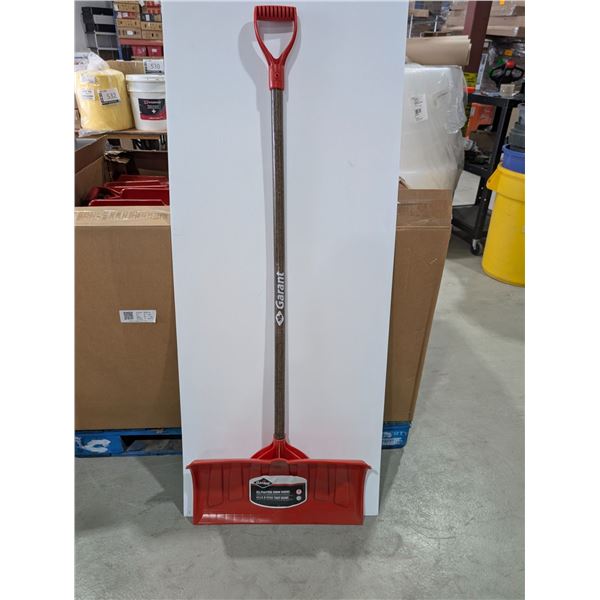 GARANT 21" PLASTIC SNOW SHOVEL