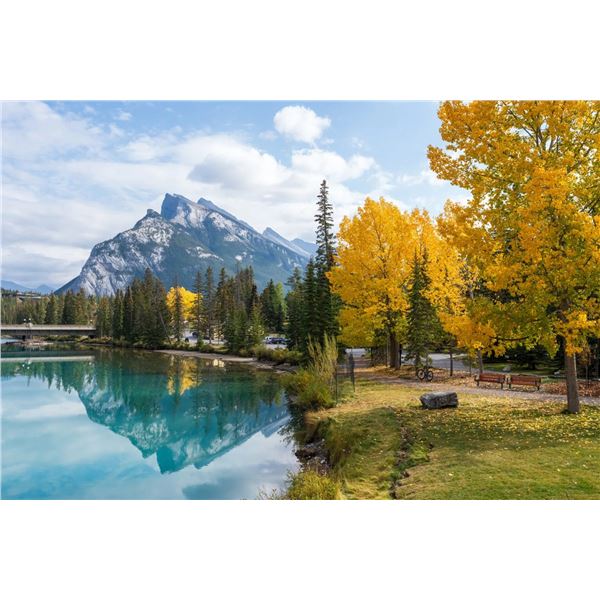 Banff Adventure & Scenic Escape