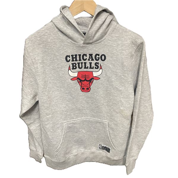 NBA Chicago Bulls pullover hoodie , YOUTH SIZE XL