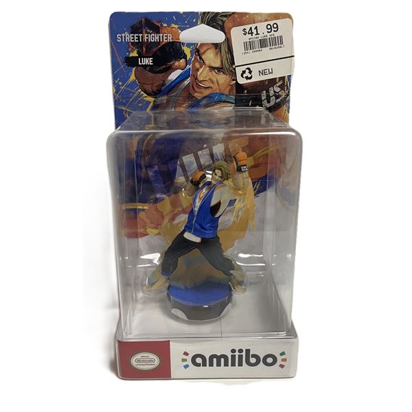 Nintendo Amiibo figure of the character Luke from the video game Street Fighter 6.