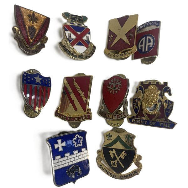 United States military Distinctive Unit Insignia (DUI) pins , UNIT CRESTS