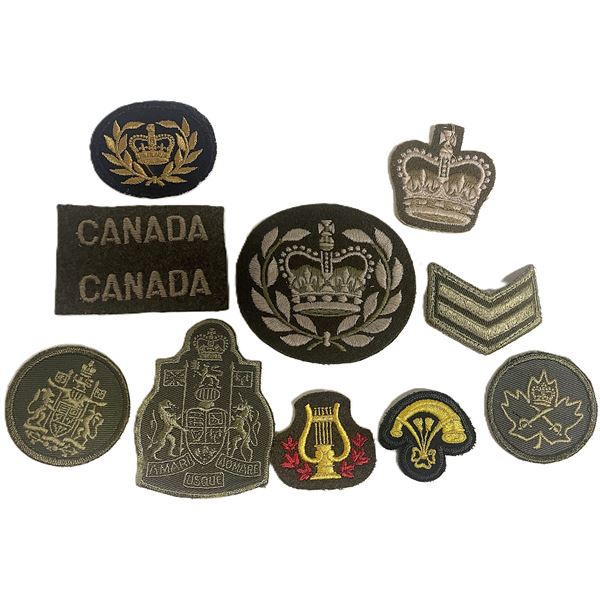 Group of 10 Badges / Patches