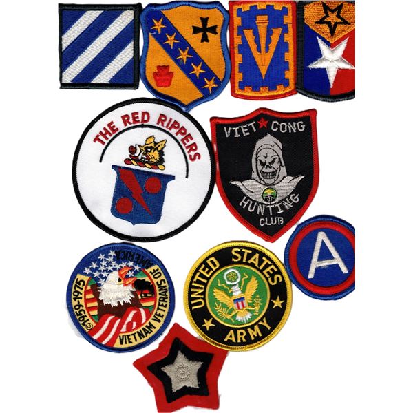 Group of 10 Badges / Patches