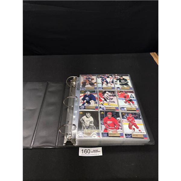 Binder Lotof 90s Upper Deck hockey Cards